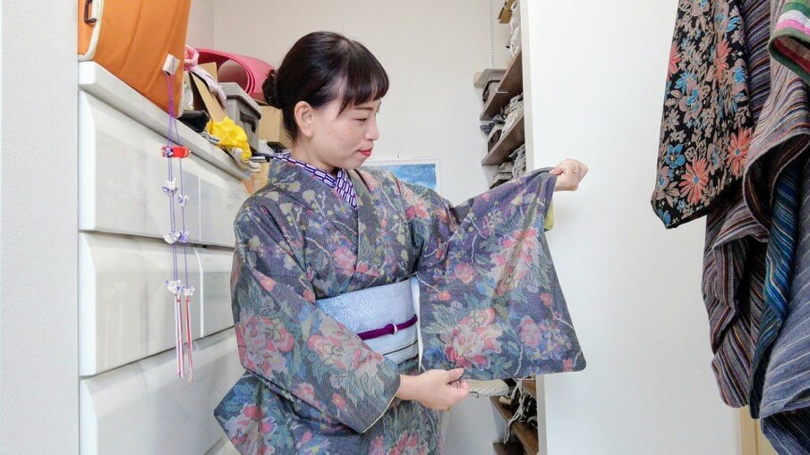 理由があって、その理由にも共感して、有難く頂いた大島紬の着物👘